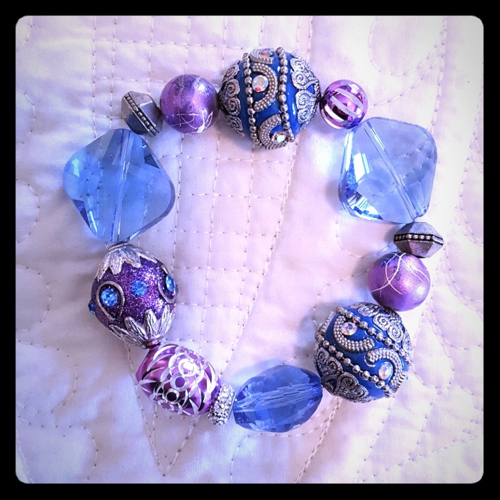 Handcrafted bracelet